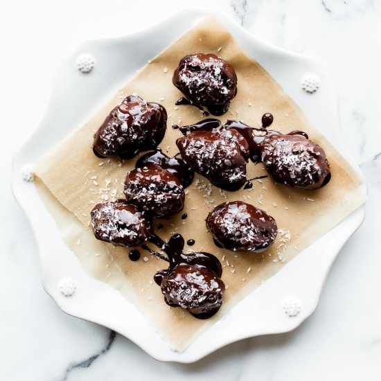 Dark Chocolate Sea Salt Turtle Date
