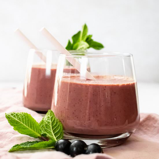 Very Berry Breakfast Smoothie
