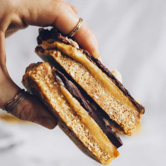 No-Bake Vegan Caramel Slices