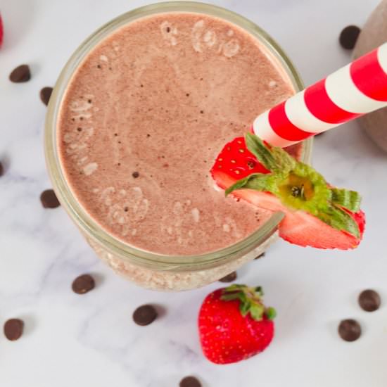 Chocolate Berry Banana Smoothie