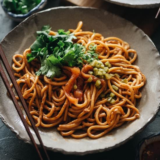 Hot Dry Noodles (热干面)