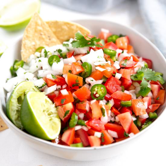 Easy Pico de Gallo