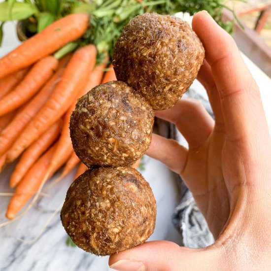 Carrot Cake Bliss Balls