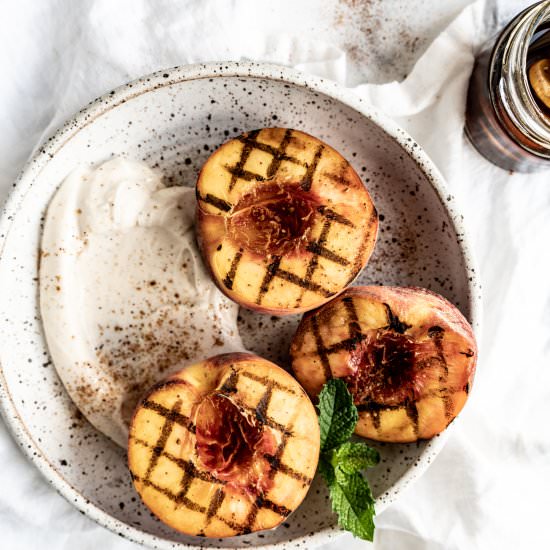 Grilled Peaches w Mascarpone Cream