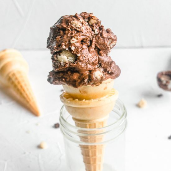 Sugar Cookie Chocolate Ice Cream