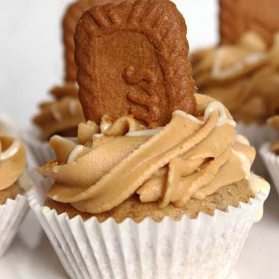 Vegan Biscoff Cupcakes