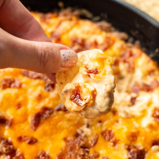 hot cheddar bacon dip