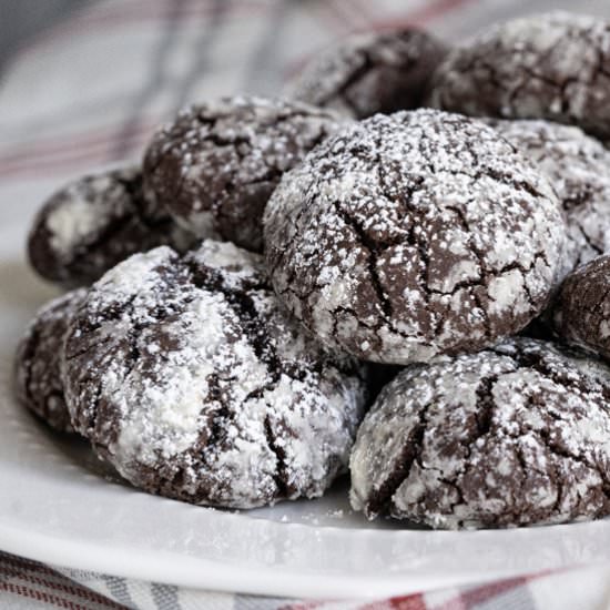 Mexican Chocolate Crinkle Cookies