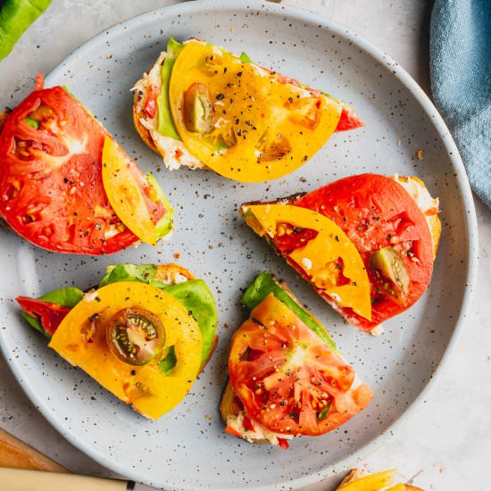 Pimento Lettuce Tomato Sandwich