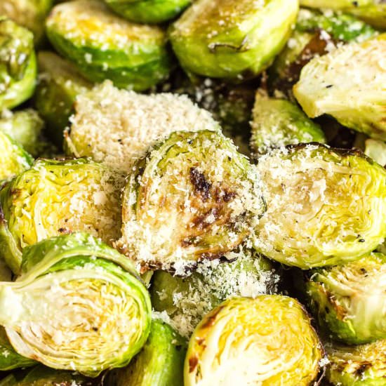 Crispy Air Fryer Brussels Sprouts