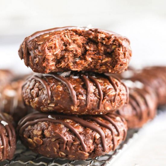Healthy No Bake Oatmeal Cookies