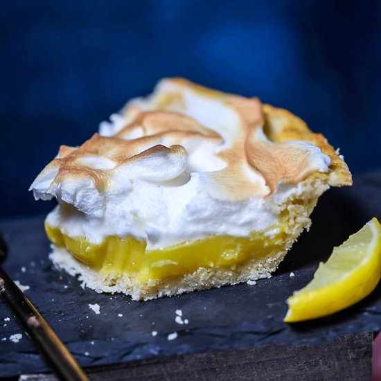 Low-Carb Lemon Meringue Pie