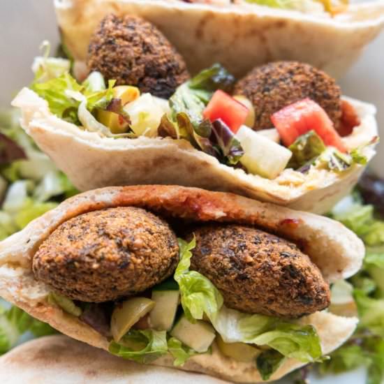 Falafel Pita Sandwich