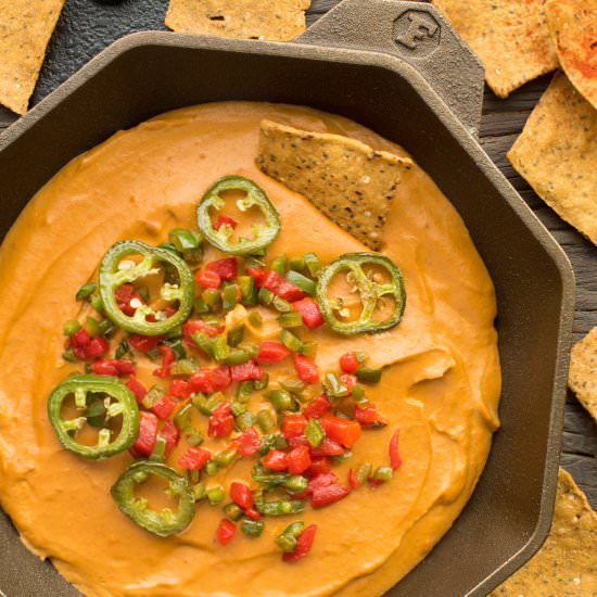 Vegan Cashew Queso Dip
