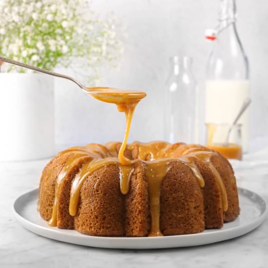 Spiced Apple Bundt Cake
