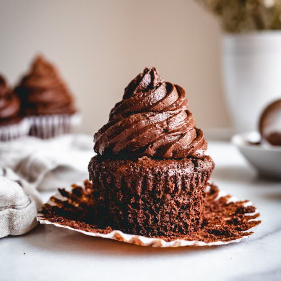 Best Vegan Chocolate Cupcakes