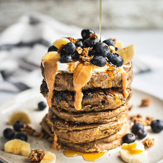 Vegan Blueberry Oatmeal Pancakes