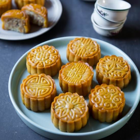 Easy Traditional Baked Mooncakes