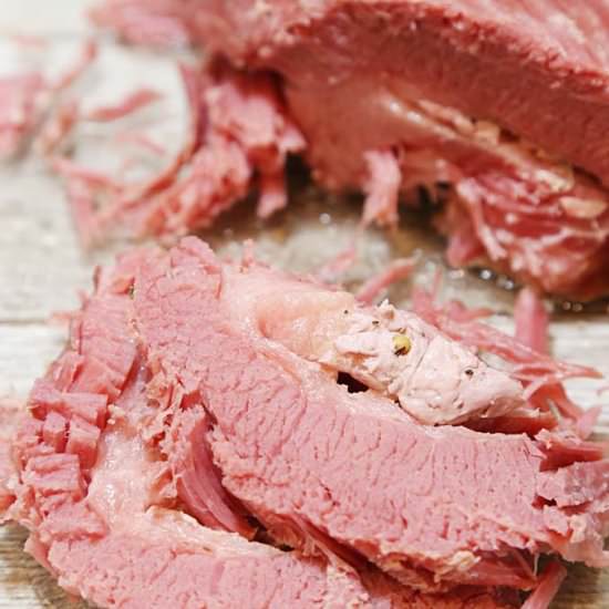 Instant Pot Corned Beef and Cabbage