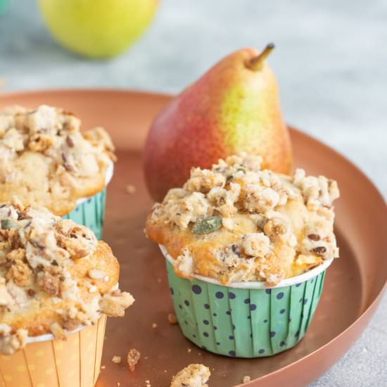 Pear Muffins with Crumbles