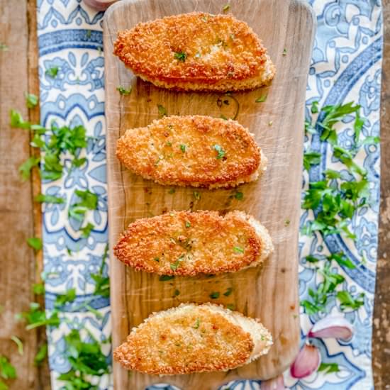 Mind-Blowing Crispy Garlic Bread