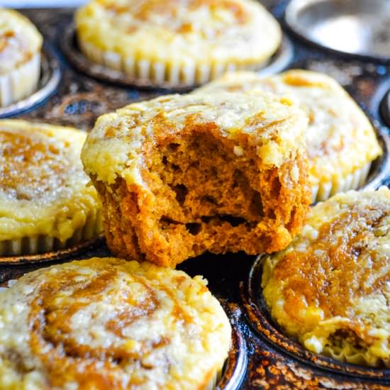 Pumpkin Cream Cheese Swirl Muffins