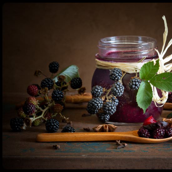 BLACKBERRY AND APPLE JAM