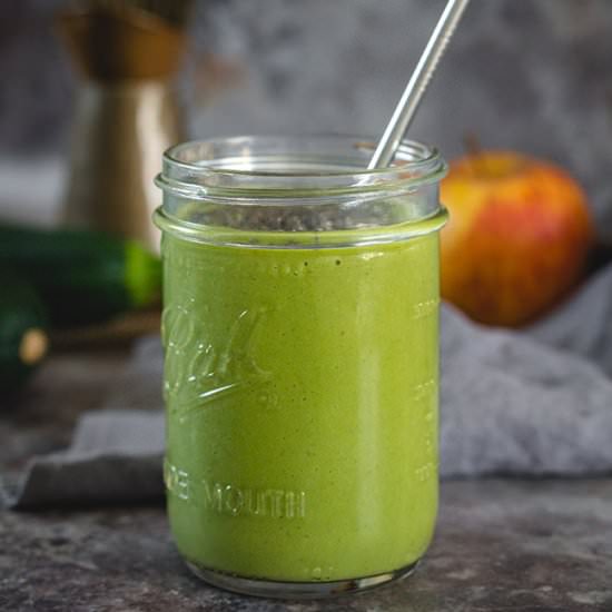 Zucchini Apple Pear Smoothie