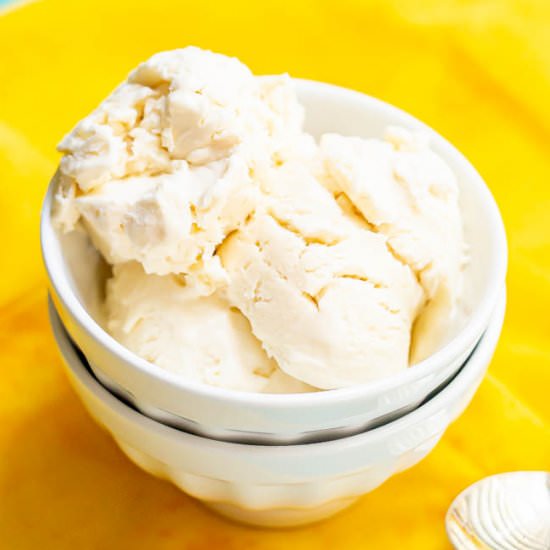 Homemade no churn ice cream