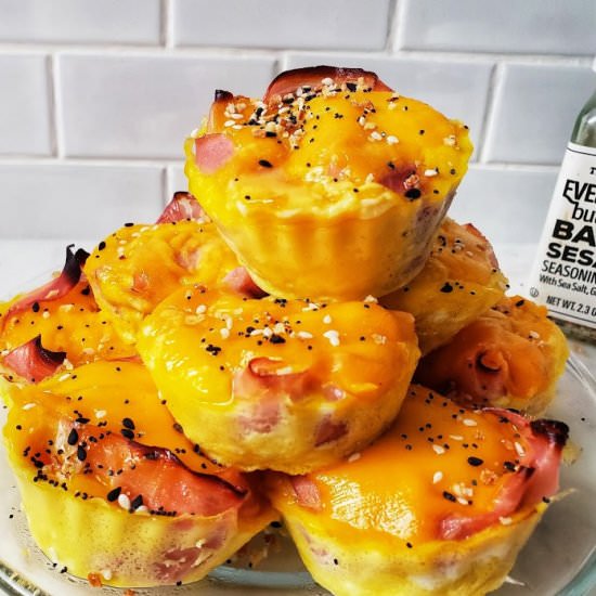 Easy Breakfast Egg Cups