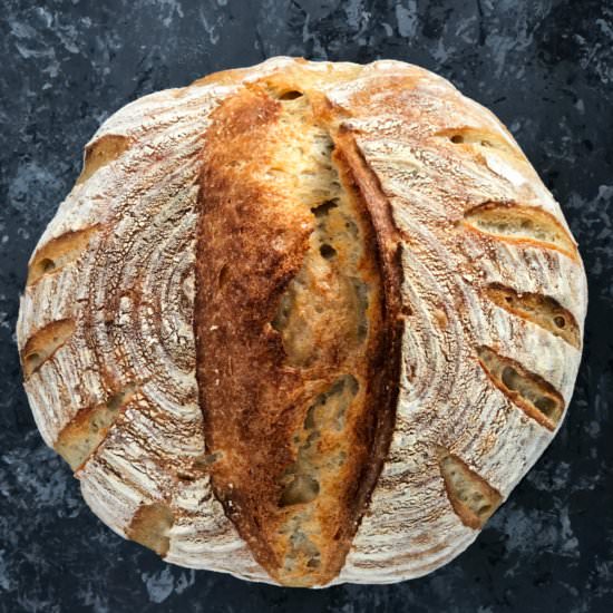 No-knead sourdough bread