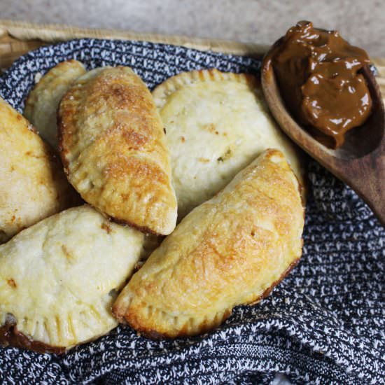 Dulce de leche empanadas