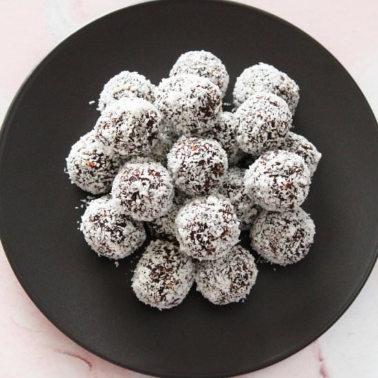 Chocolate Mint Bliss Balls