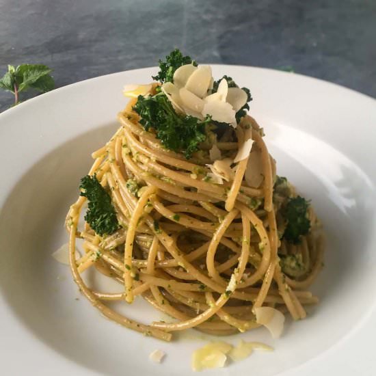 Easy Arugula Mint Vegan Pesto Pasta