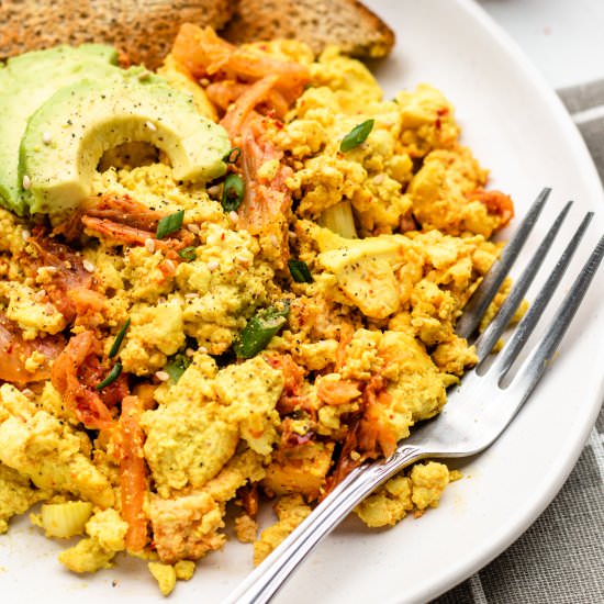 kimchi tofu scramble
