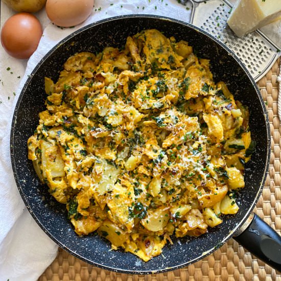 Smoky Scrambled Egg Skillet
