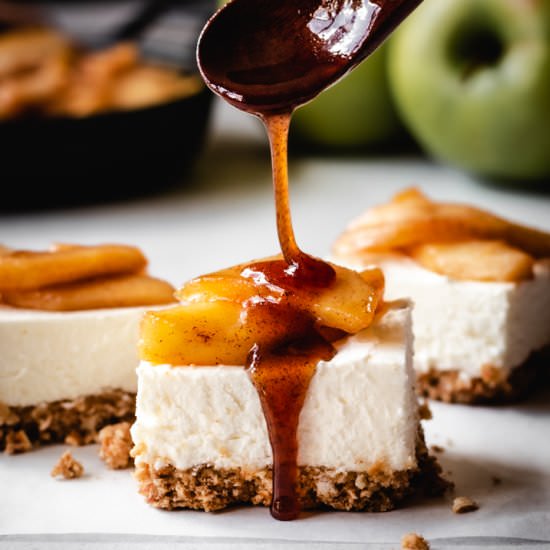 Caramel Apple Cheesecake Bars