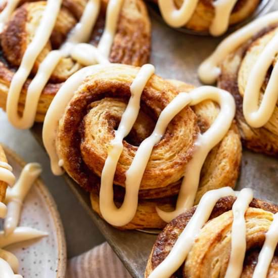 Cinnamon Roll Biscuits