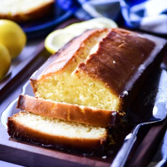 Moist Lemon Glazed Pound Cake