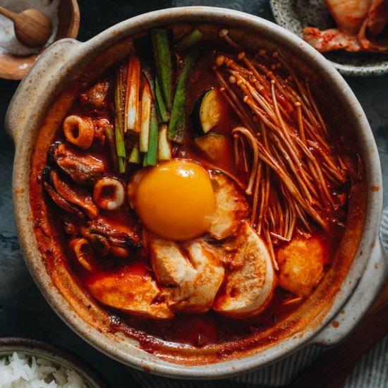 Sundubu Jjigae (Korean Tofu Stew)
