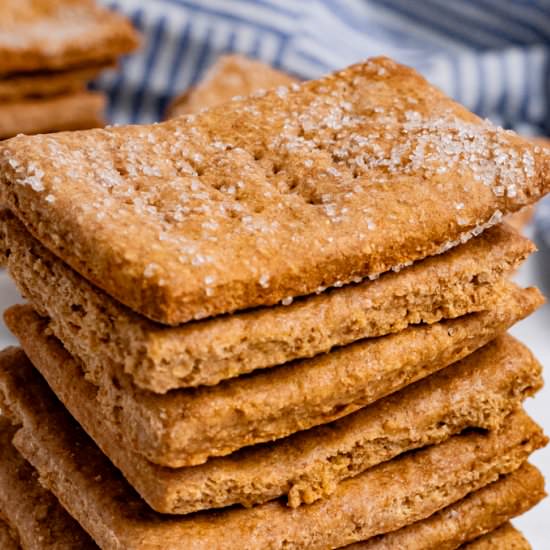 Vegan Graham Crackers (oil-free!)