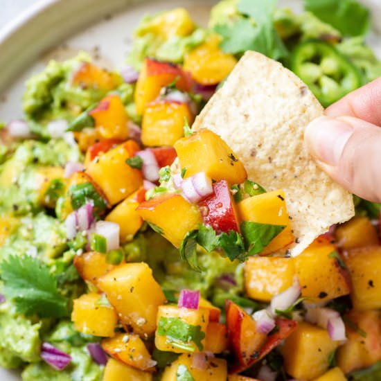 Jalapeño Peach Guacamole