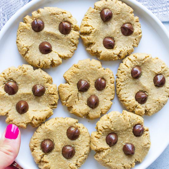5 Ingredient Peanut Butter Cookies
