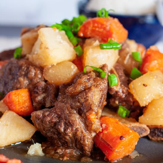 Korean Braised Beef Short Ribs