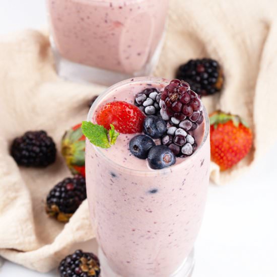 Healthy Frozen Fruit Smoothie
