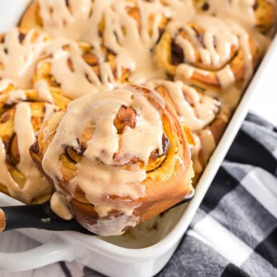 Pumpkin Cinnamon Rolls