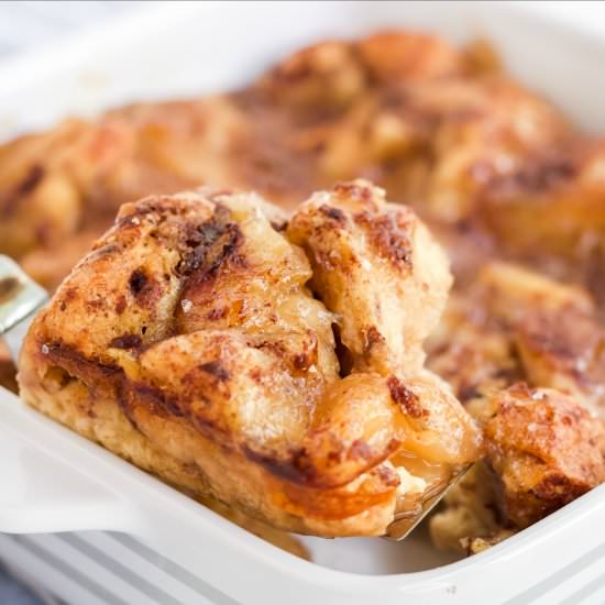 Apple Cinnamon Breakfast Casserole