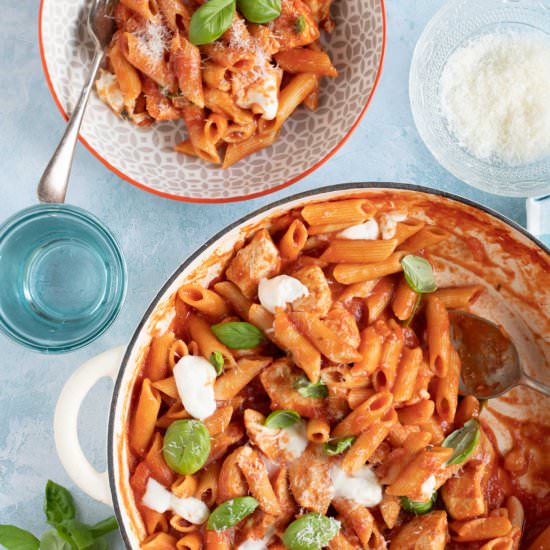 One-Pan Chicken Arrabbiata