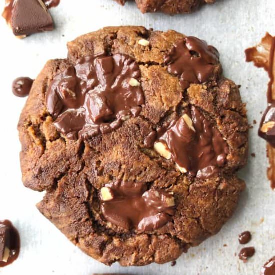 Flourless Double Chocolate Cookies