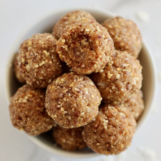 Salted Caramel Protein Energy Bites